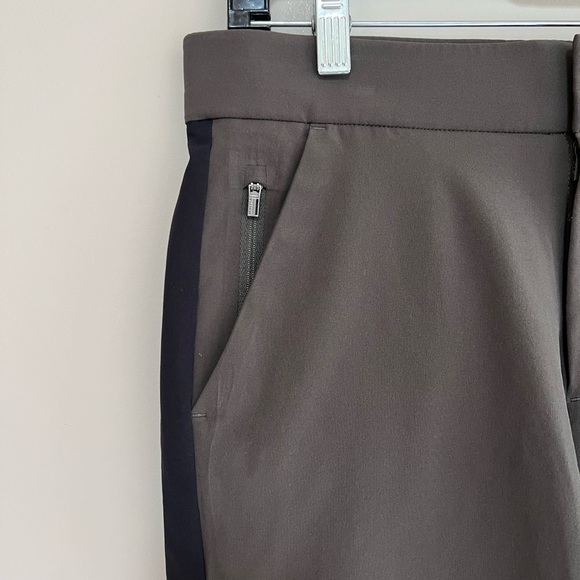 Athleta Tribeca 9” Bermuda Shorts in Arbor Olive Green and Black, size 4 - Picture 5 of 10